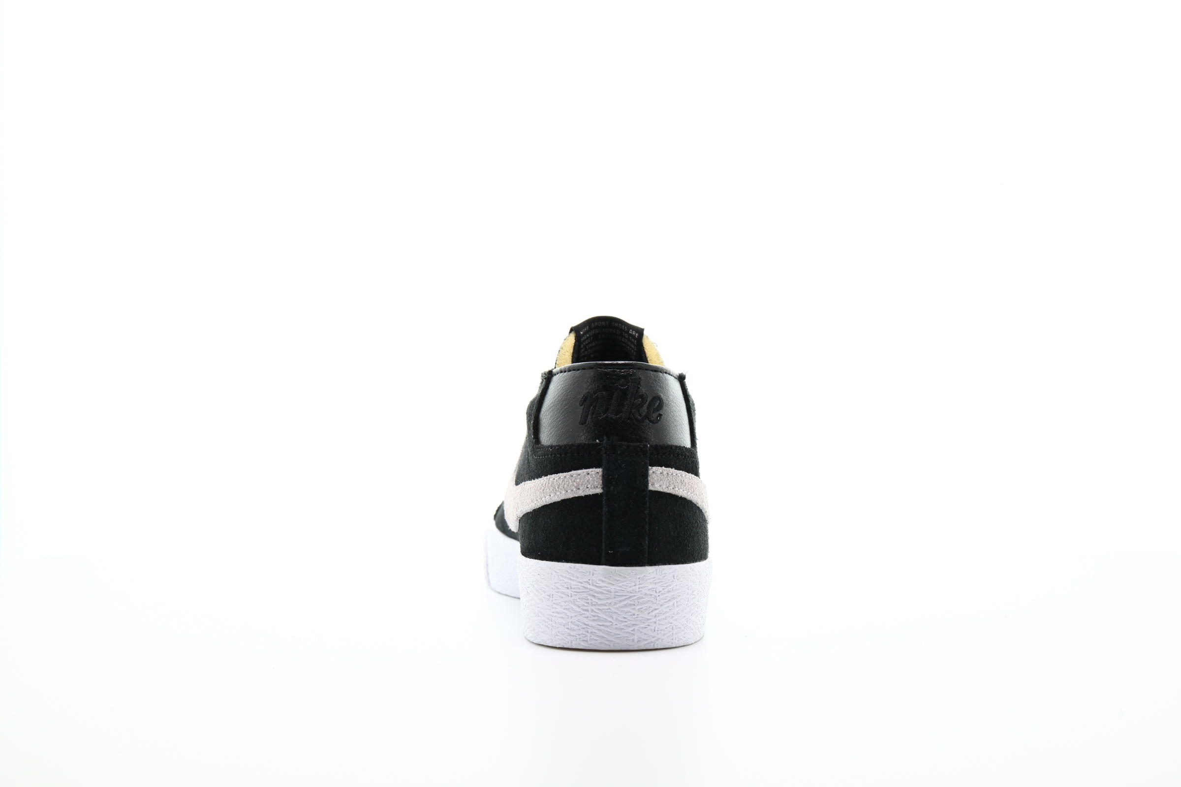 Nike SB Zoom Blazer Chukka "Black"