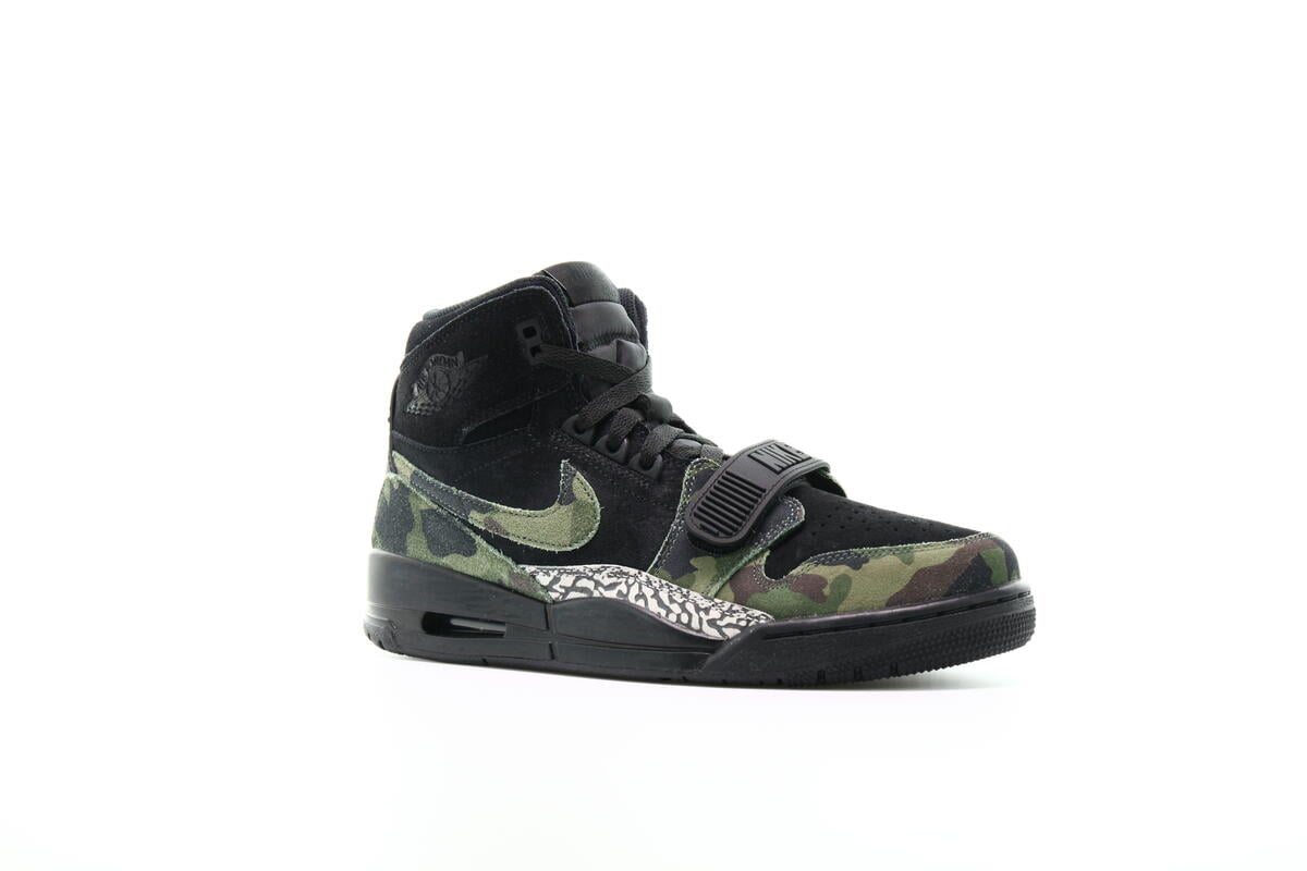 Men\'s size 13 Nike Legend 312 Camo Men main image 4