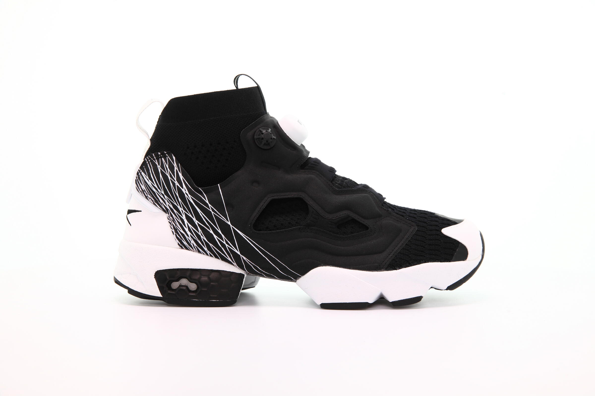 Reebok Instapump Fury OG U "Black N White"