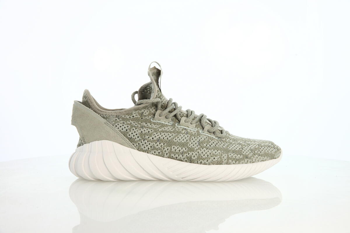 Tubular Doom Sock And Yeezy 350 Adidas Yeezy Boost 350 V2 CMPCT