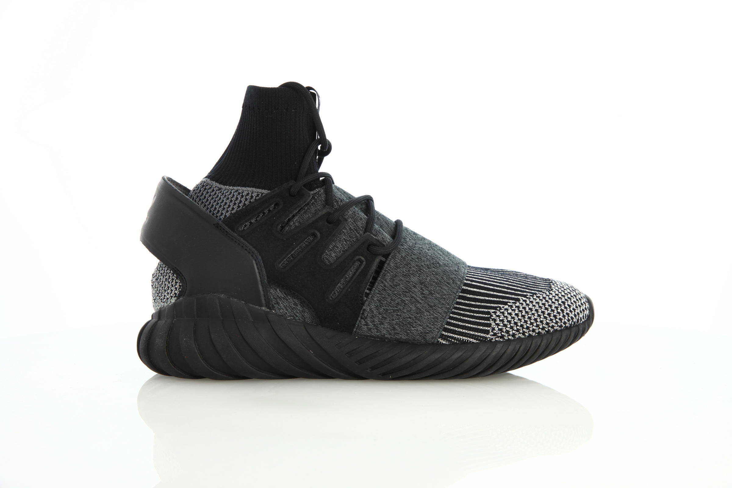 Adidas tubular doom triple black pk hotsell