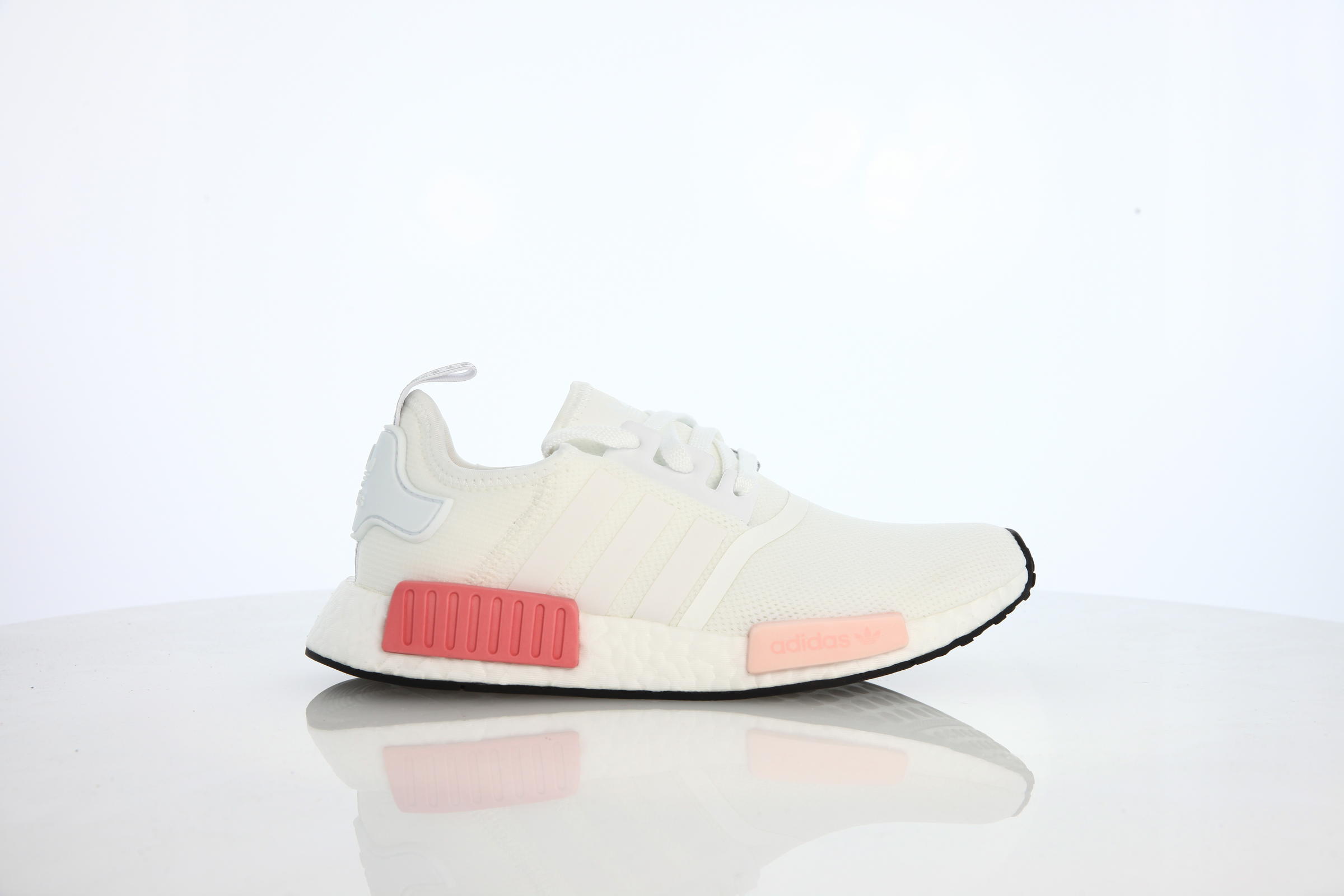 Nmd r1 running white icey pink hotsell