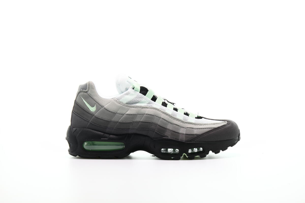 nike air max 95 granite white black