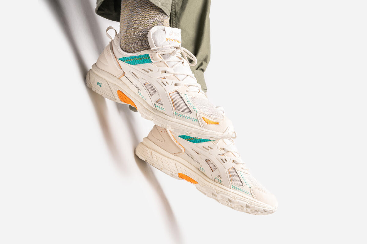 asics gel venture re