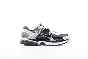 Nike Zoom Vomero 5 SE SP