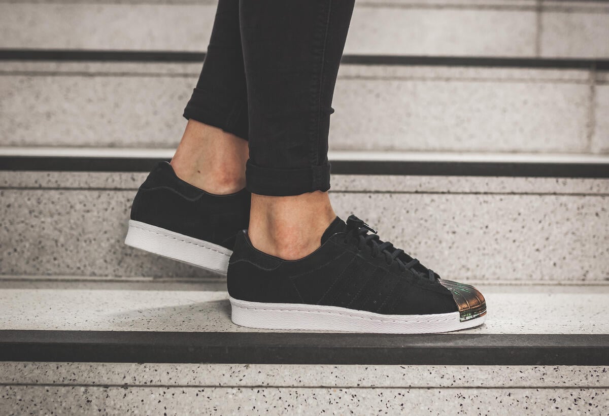 adidas gazelle silver green womens adidas Superstar 80 ADV (Crystal White/Shadow Red) 8.5 main image 0