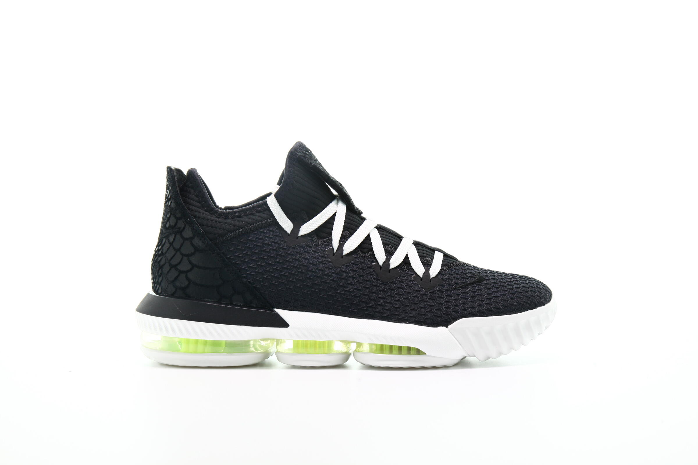 Nike Lebron XVI Low "Black"