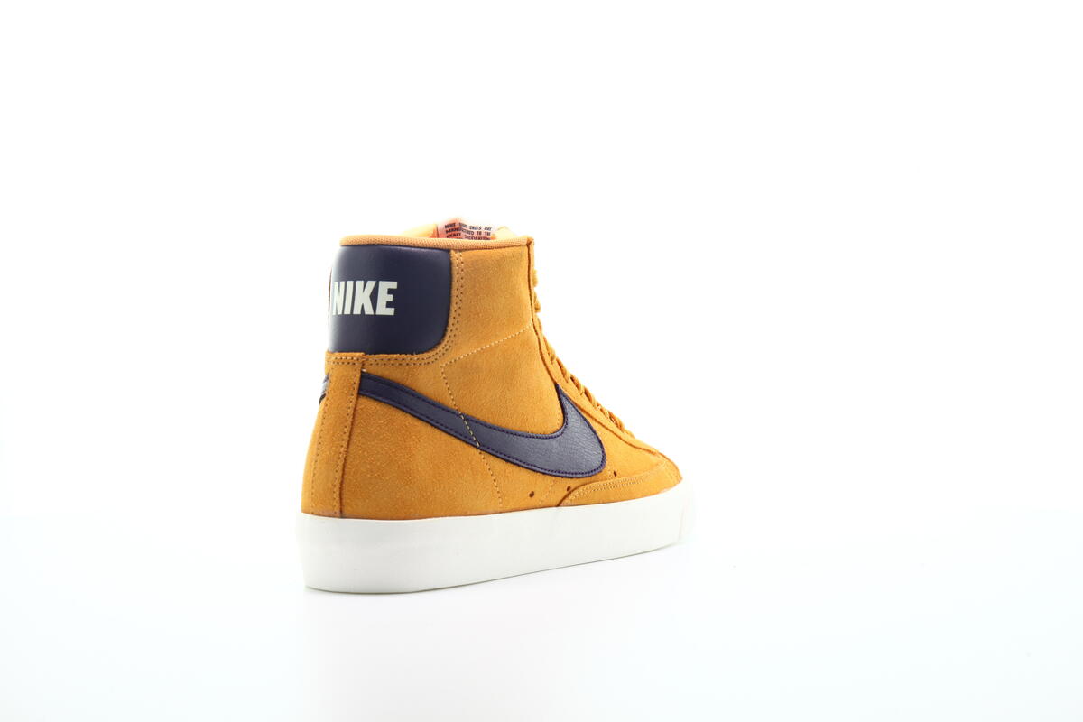 nike mid rise blazer