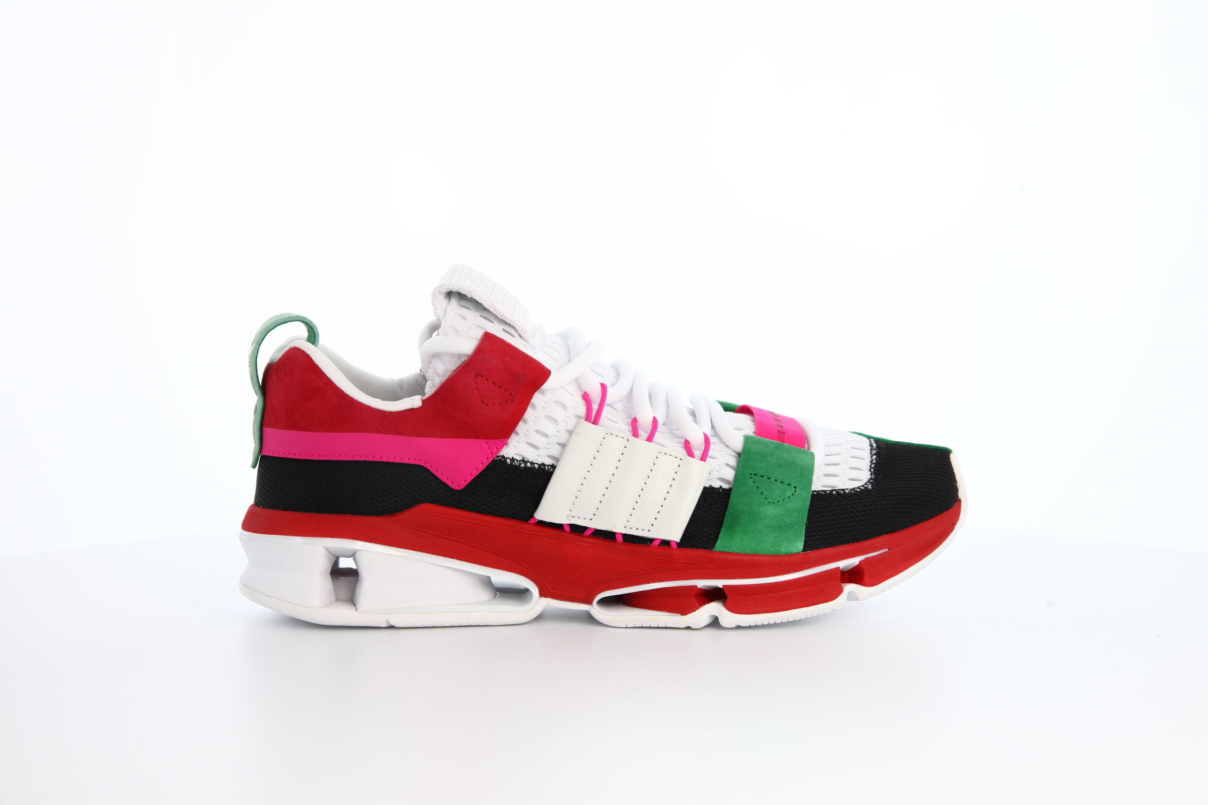 Adidas retailer twinstrike