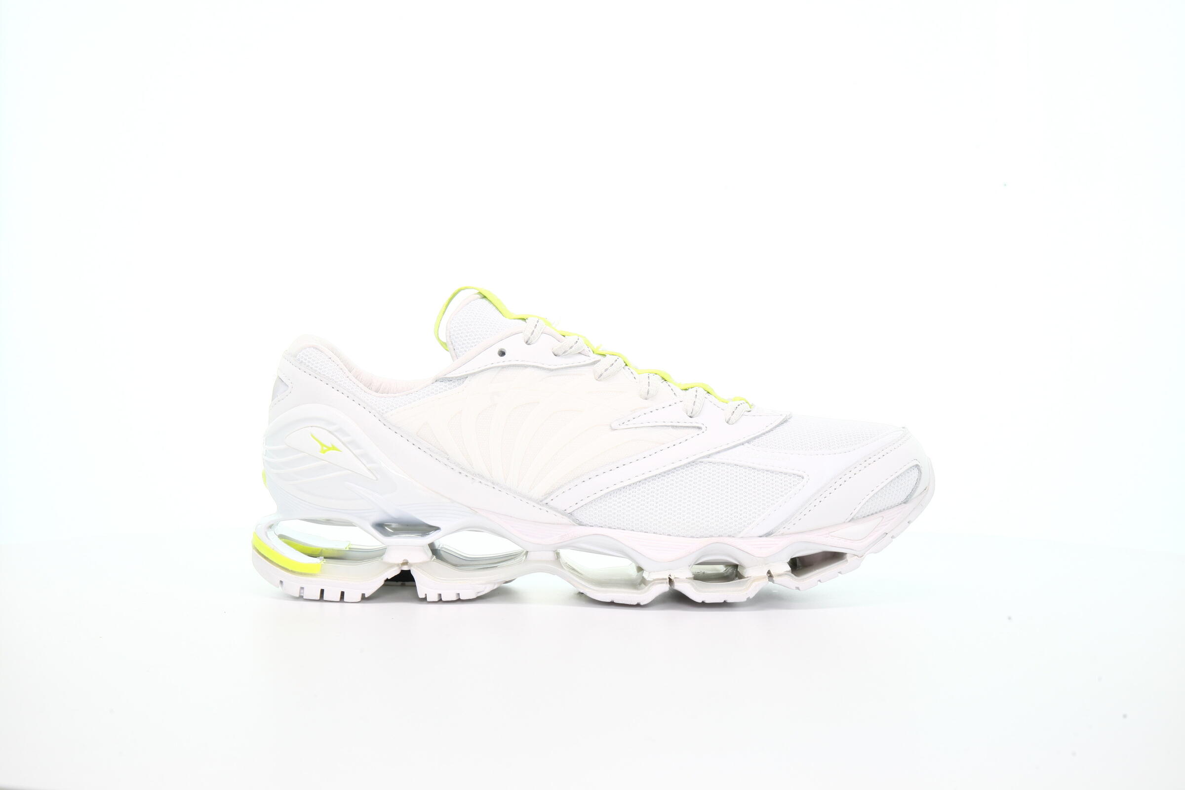 Mizuno x FUTUR Wave Prophecy "White"