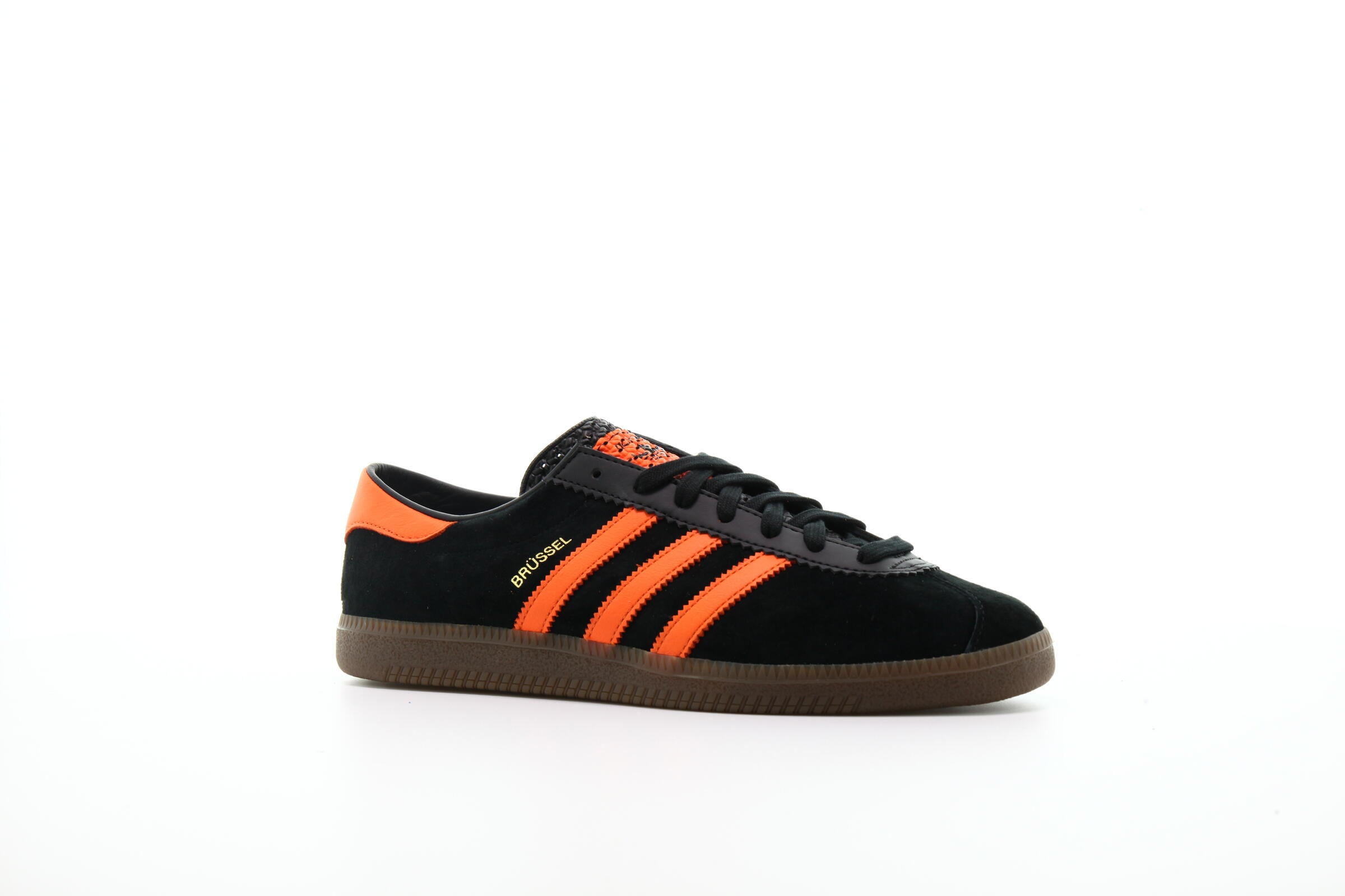 ee4915 adidas
