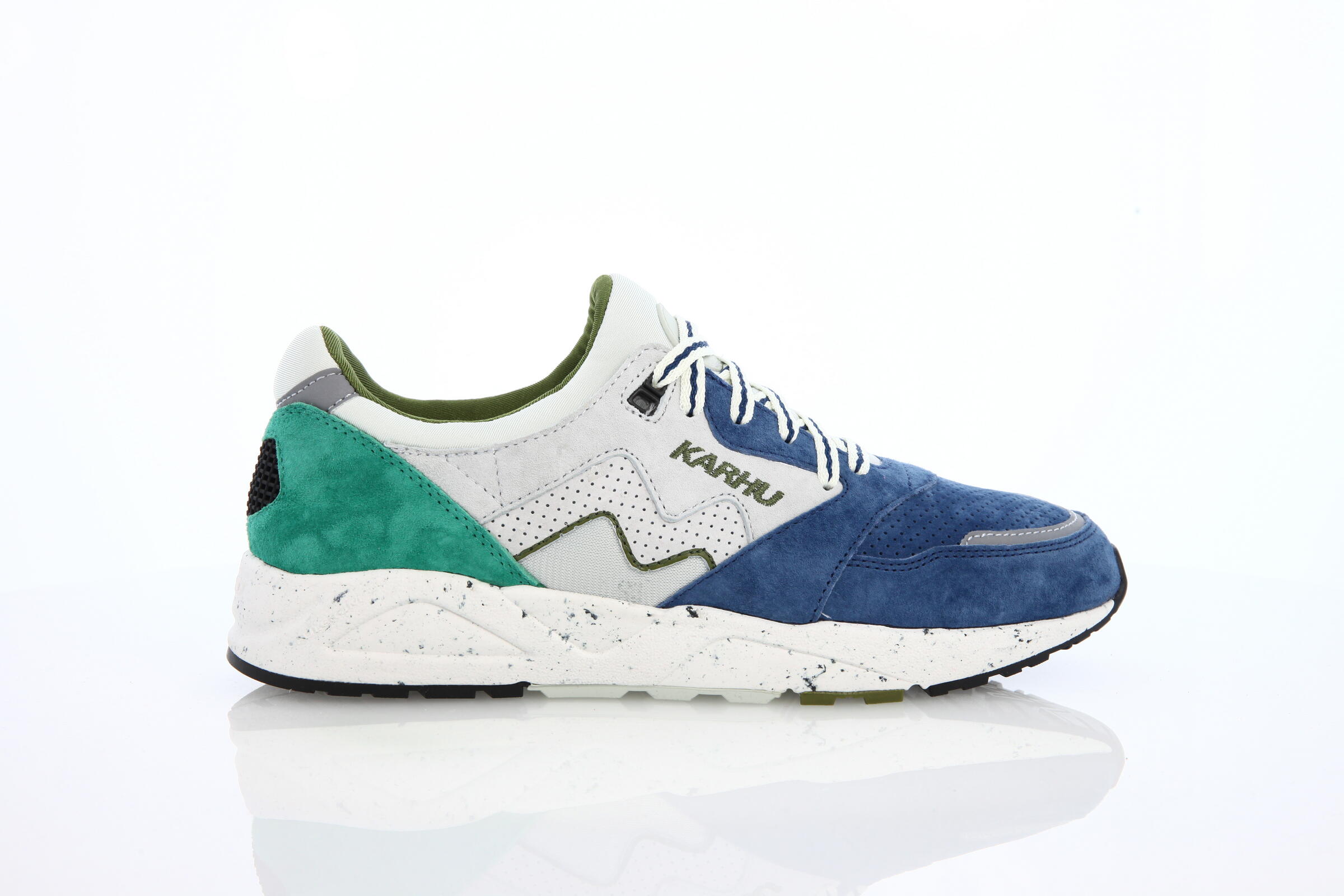 Karhu Aria "Bosphorus"