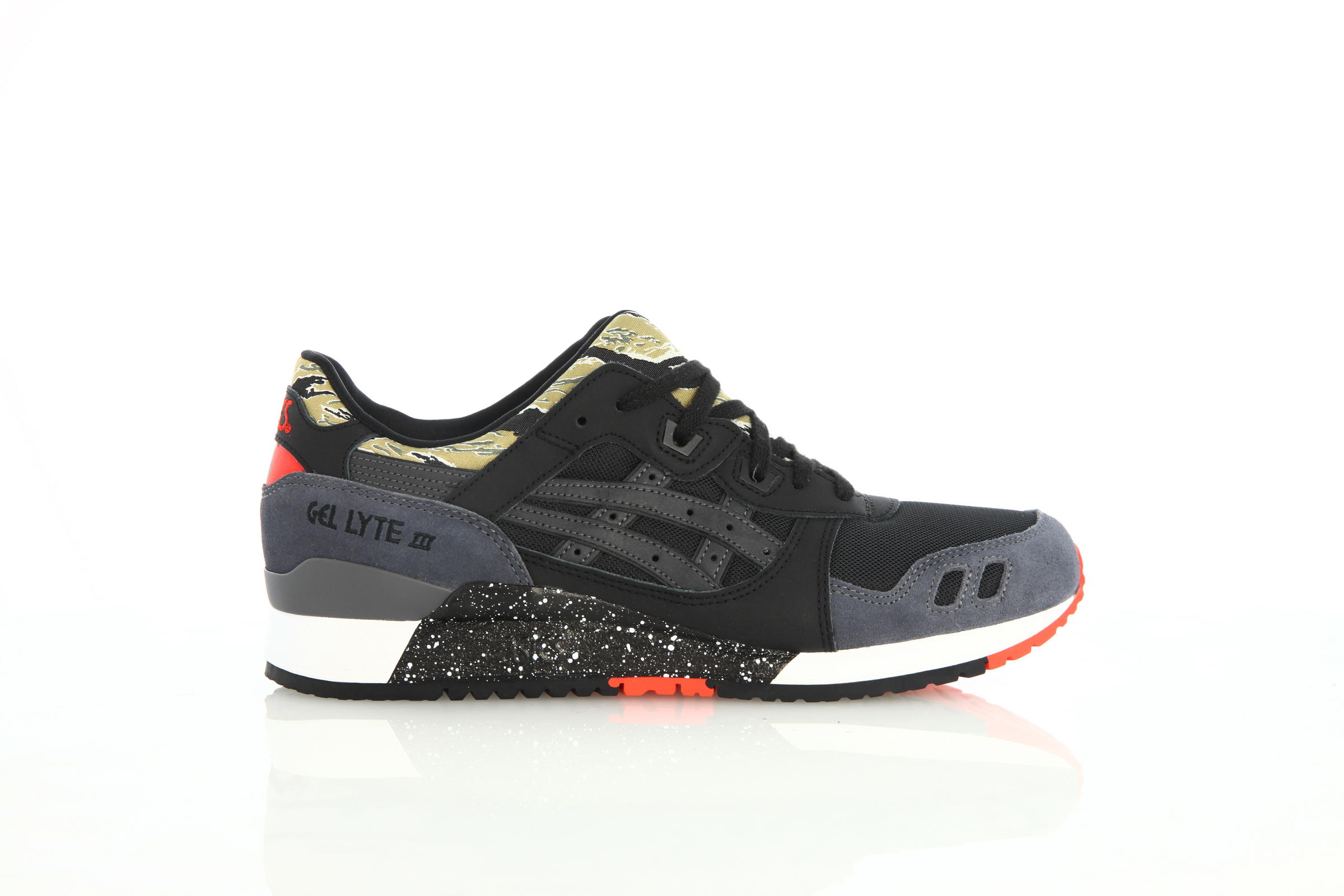 Asics tiger gel lyte black online