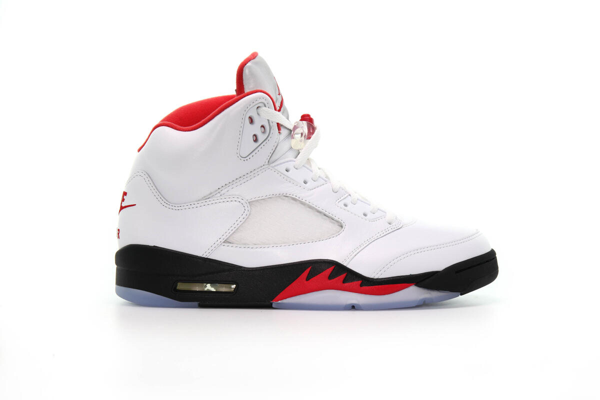 Air Jordan 5 Retro 'Fire Red' - Image 3