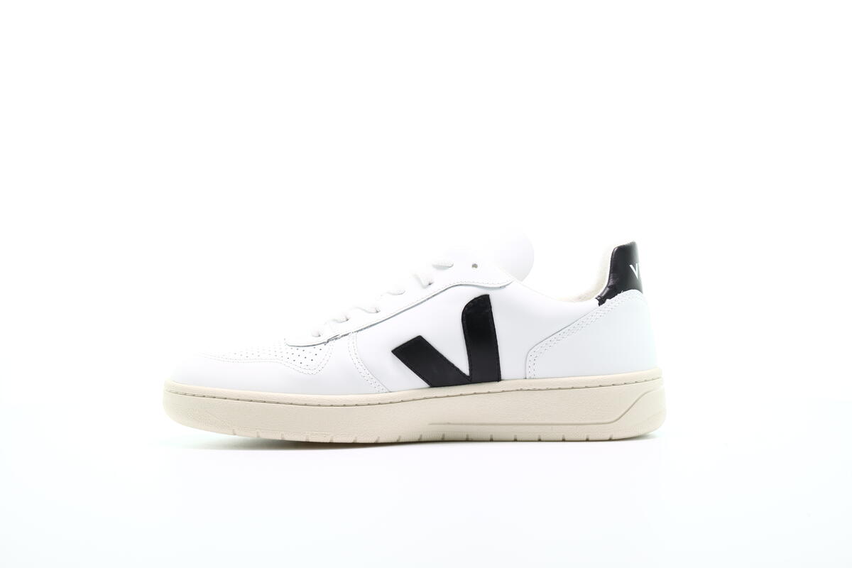 veja v10 leather white