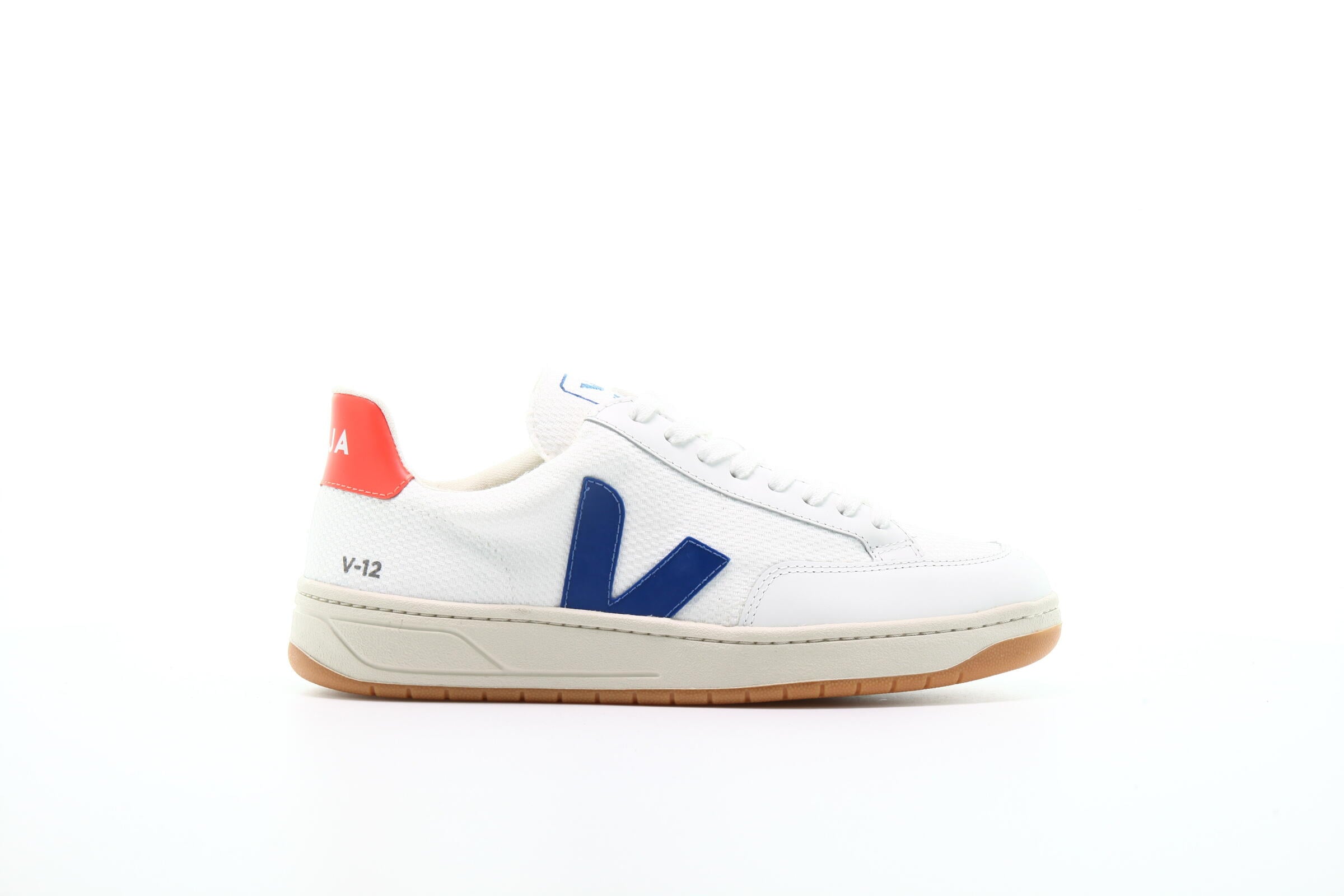 Veja V-12 "White Indigo"