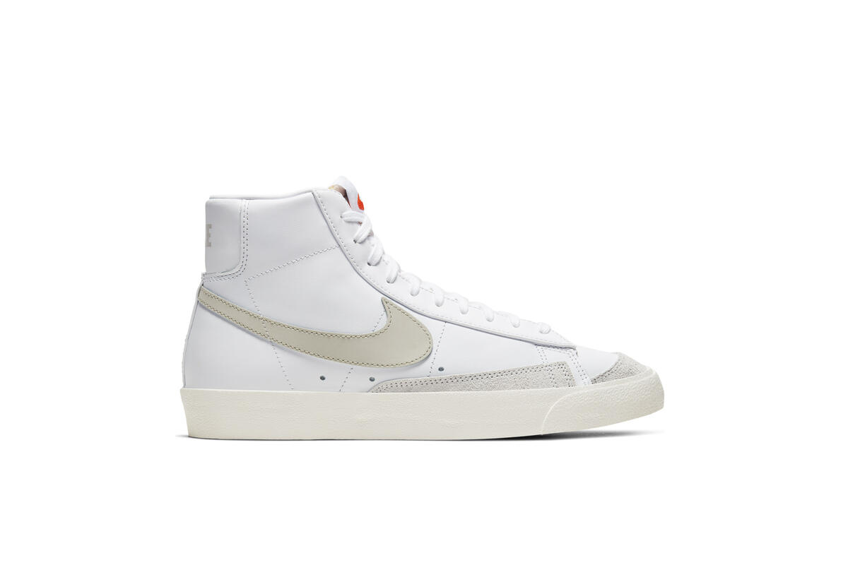 Nike Blazer Mid '77 Vintage Light Bone - Image 9