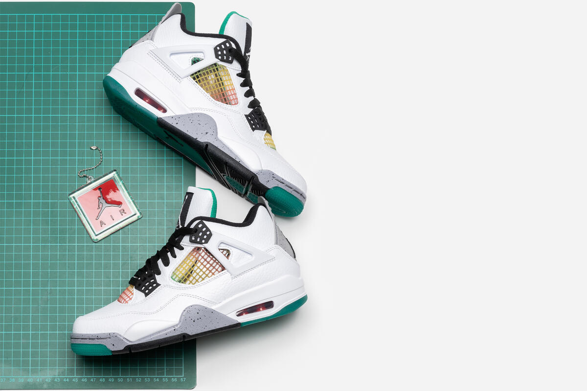 Air Jordan 4 'Rasta' (Women's) - Image 4
