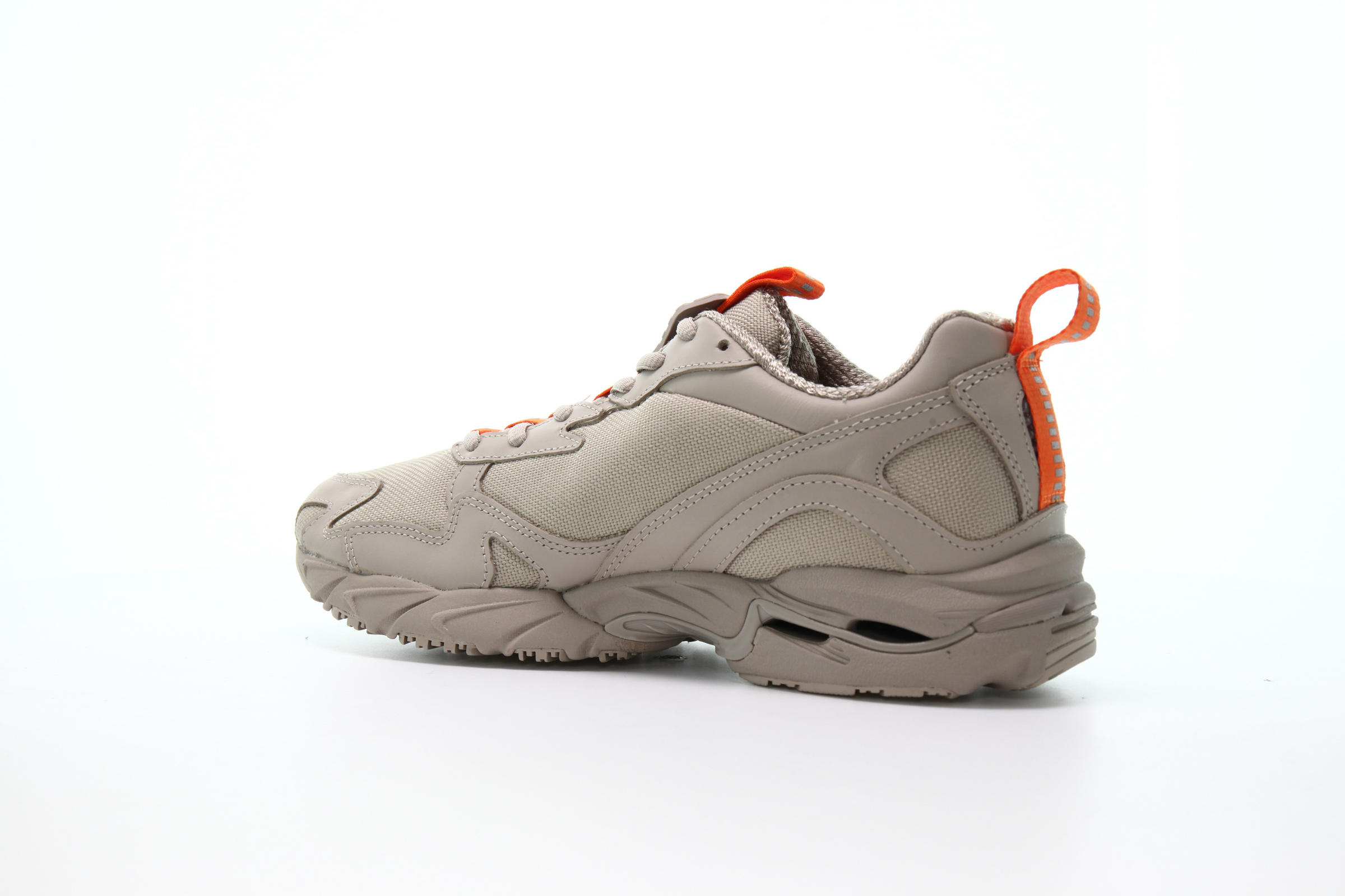 Mizuno x BEAMS WAVE RIDER 10 "WOOD ASH"