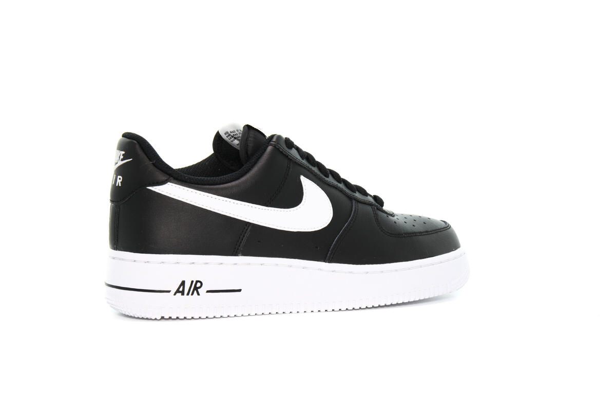 Nike Air Force 1 '07 Black / White - Image 17