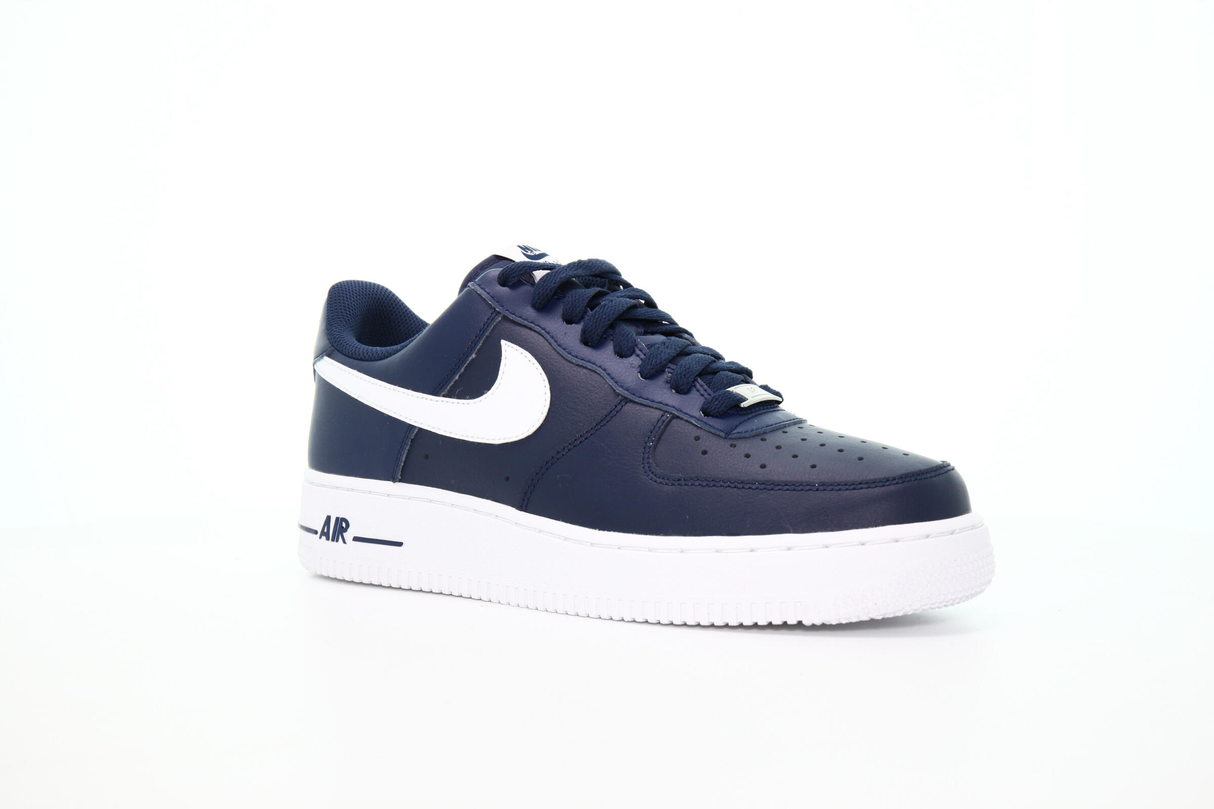 navy sneakers nike