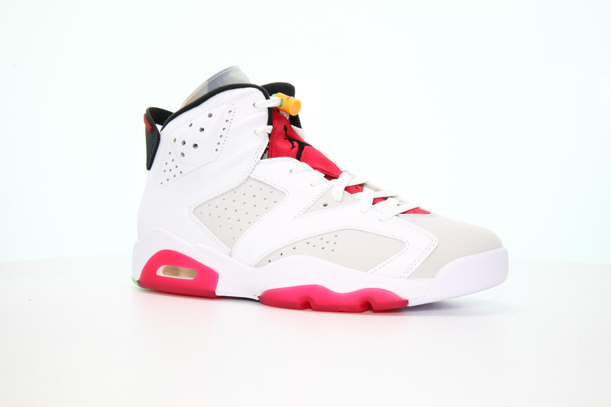 Air Jordan 6 Retro 'Hare' - Image 12