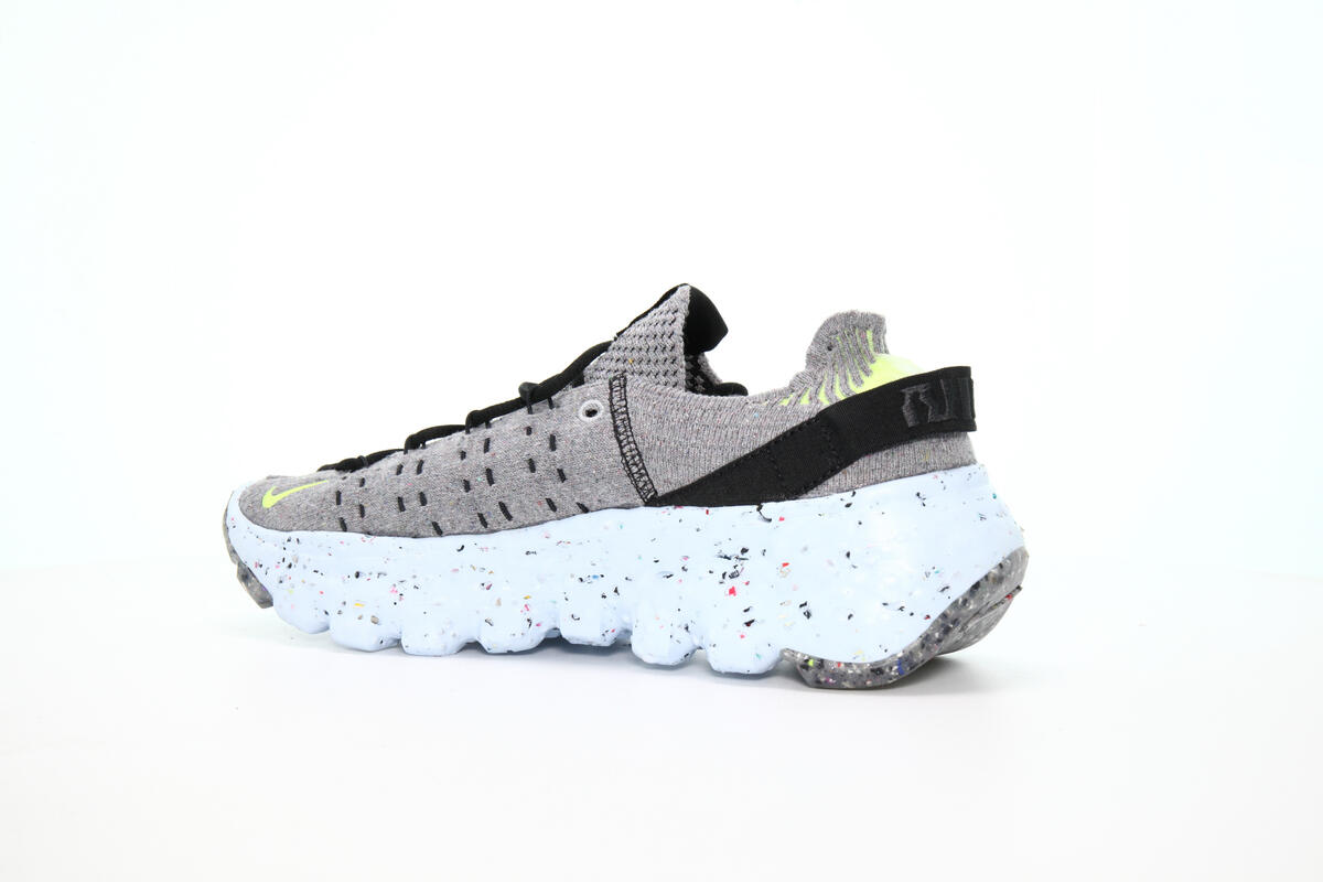 Nike Space Hippie 04 Women's Shoe Grey/Volt - Image 29