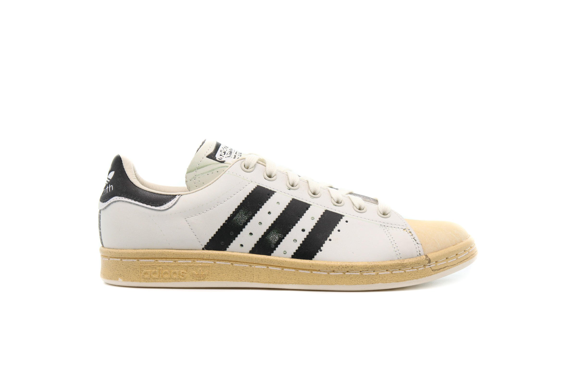 Adidas originals superstar vs stan smith best sale