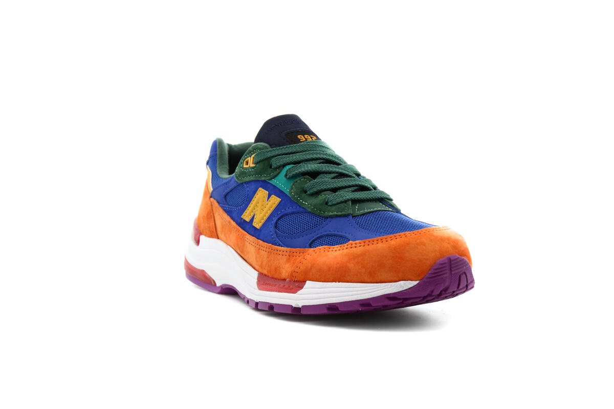 Salehe Bumbery in USA 992 'Calm Be the Crater' - Image 10