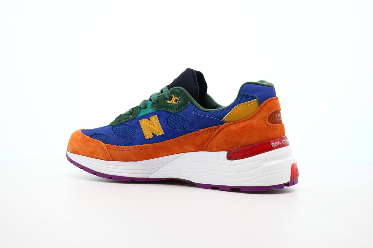 Salehe Bumbery in USA 992 'Calm Be the Crater' - Image 15