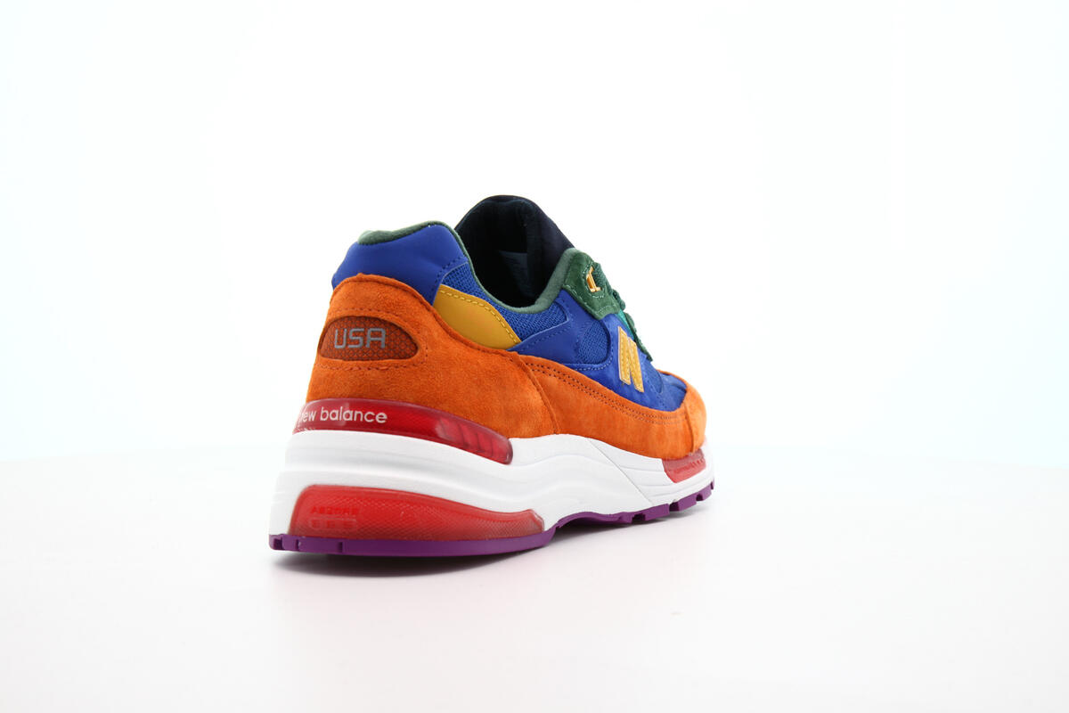 Salehe Bumbery in USA 992 'Calm Be the Crater' - Image 18