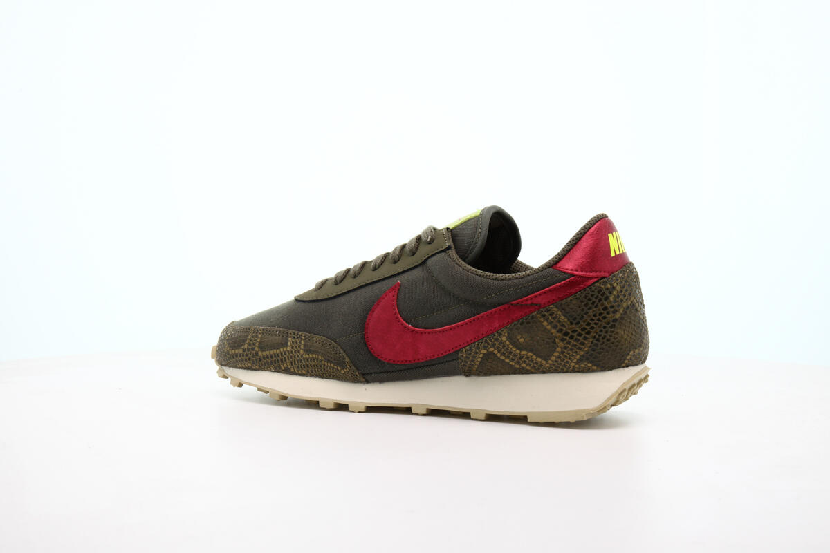 Nike WMNS Daybreak "Medium Olive" - Image 10