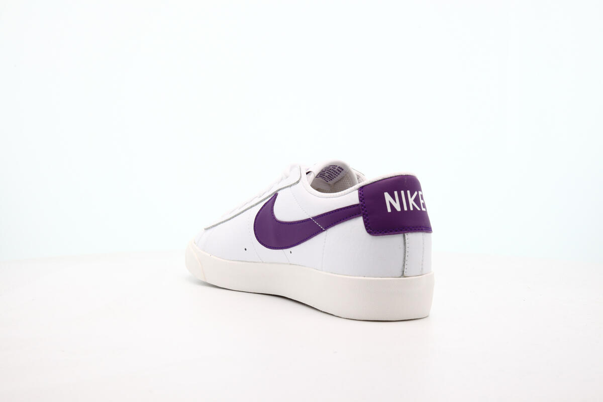 Nike Blazer Low White - Image 16