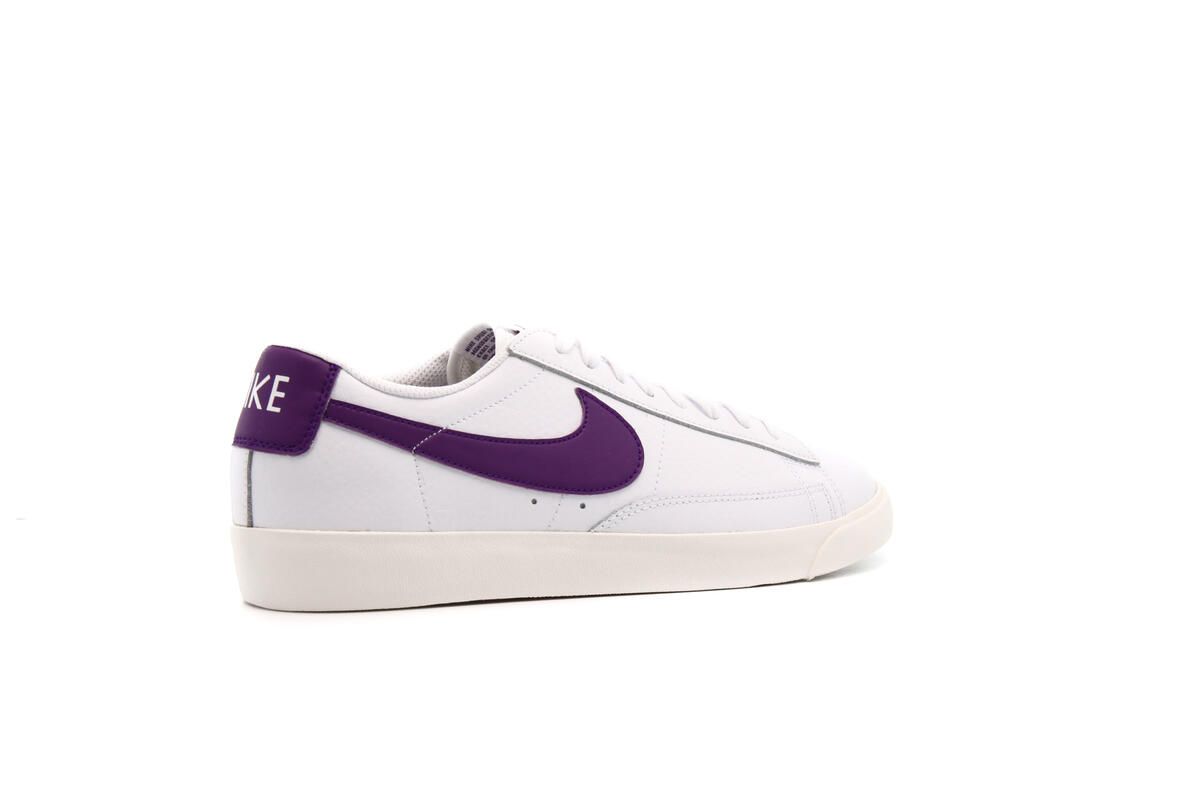Nike Blazer Low White - Image 19