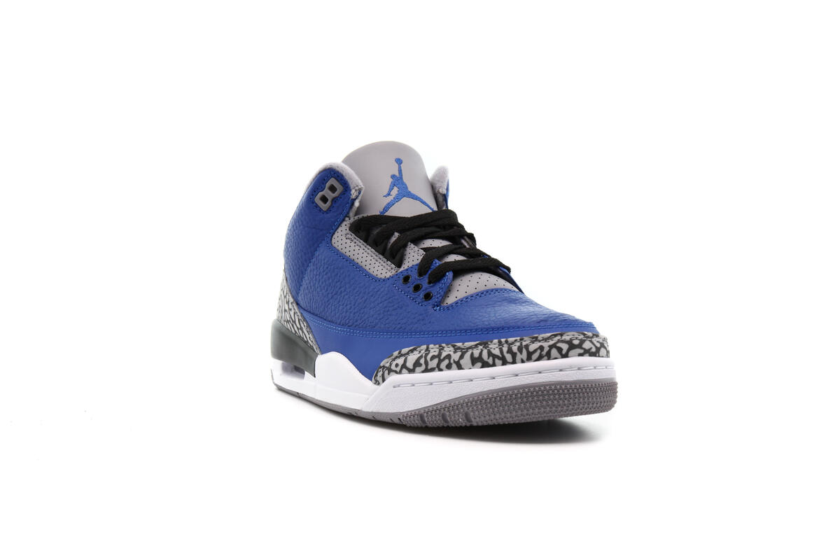 Nike Air Jordan 3 Retro - Varsity Royal / Cement Grey - Image 17
