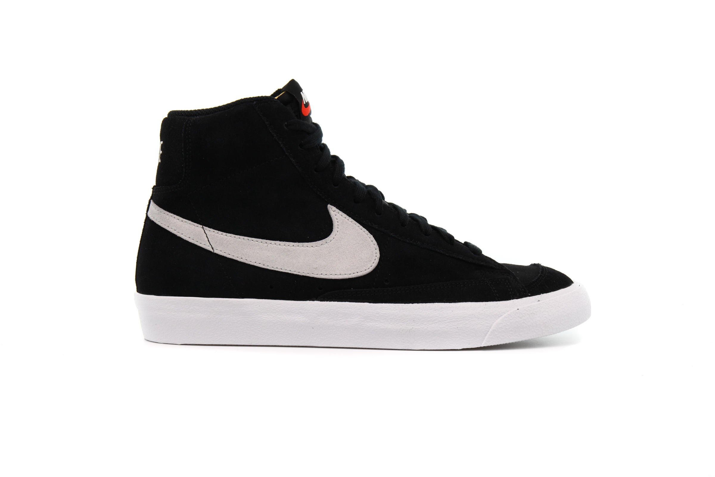 Nike BLAZER MID '77 SUEDE "BLACK"