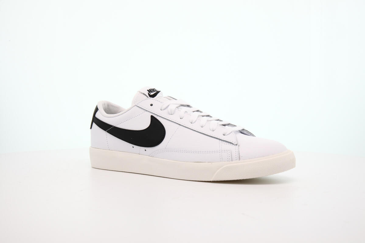 Nike Blazer Low Leather White - Image 3