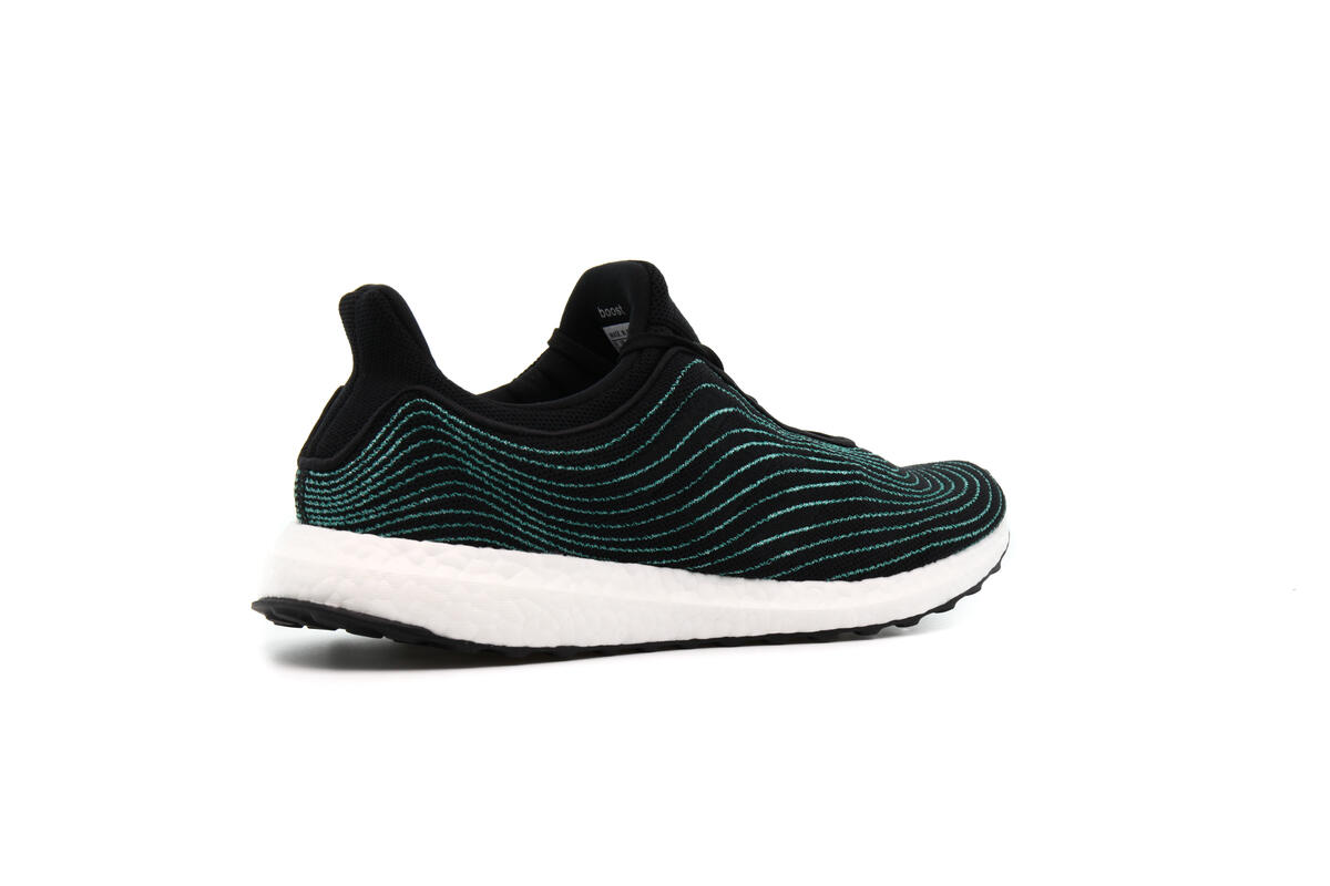 Adidas Ultra Boost DNA Parley - Image 23