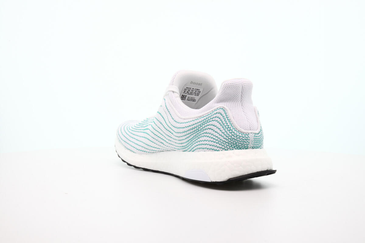Adidas Ultra Boost DNA Parley - Image 10
