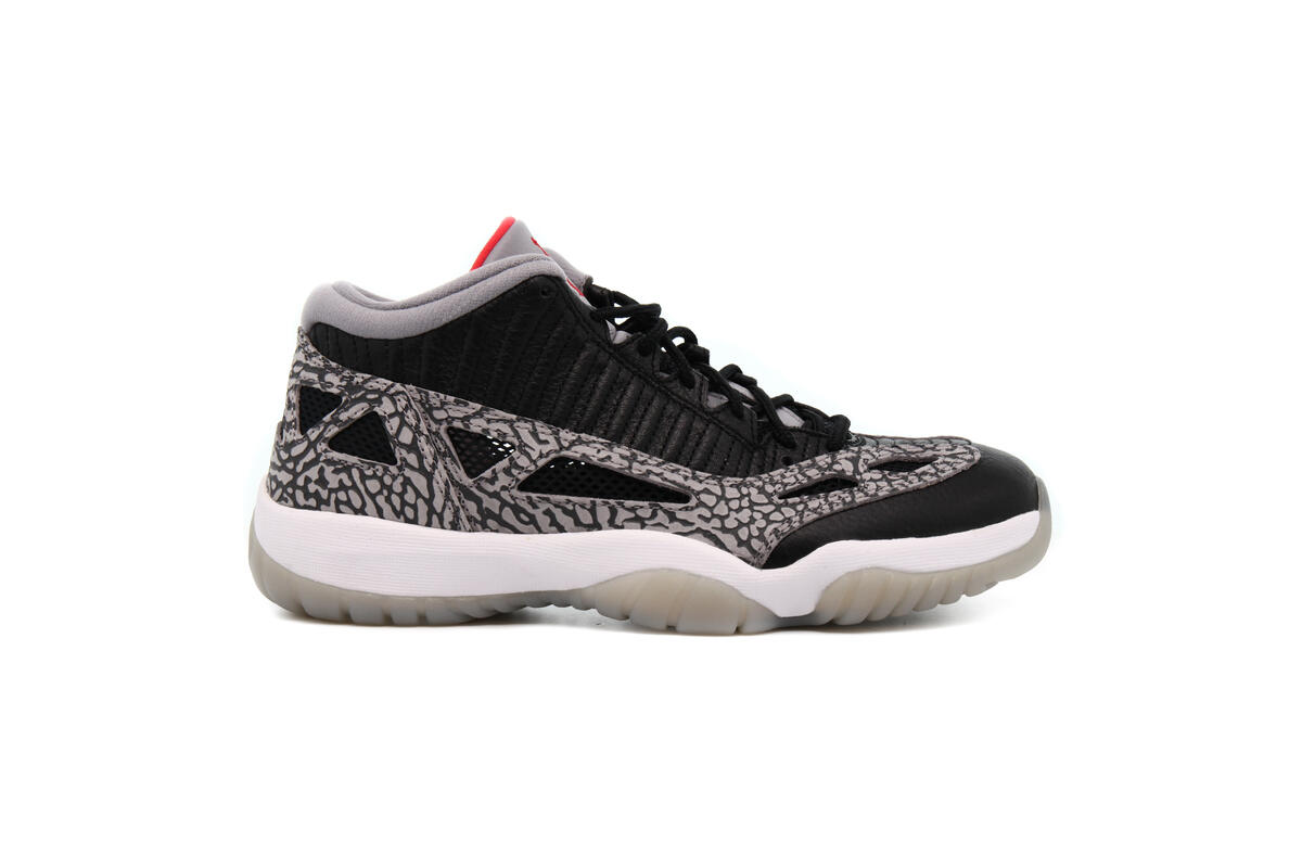 Air Jordan 11 Low 'Black Cement' - Image 14
