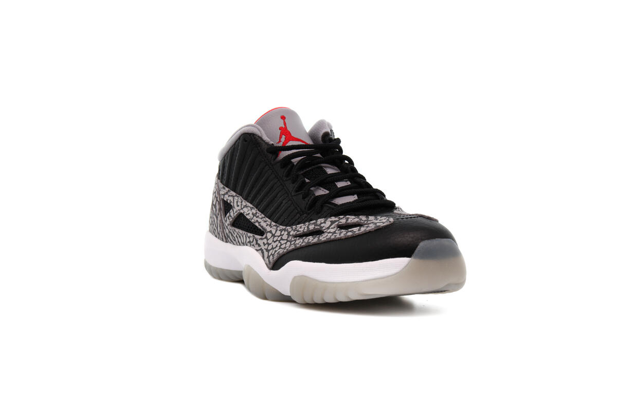 Air Jordan 11 Low 'Black Cement' - Image 16