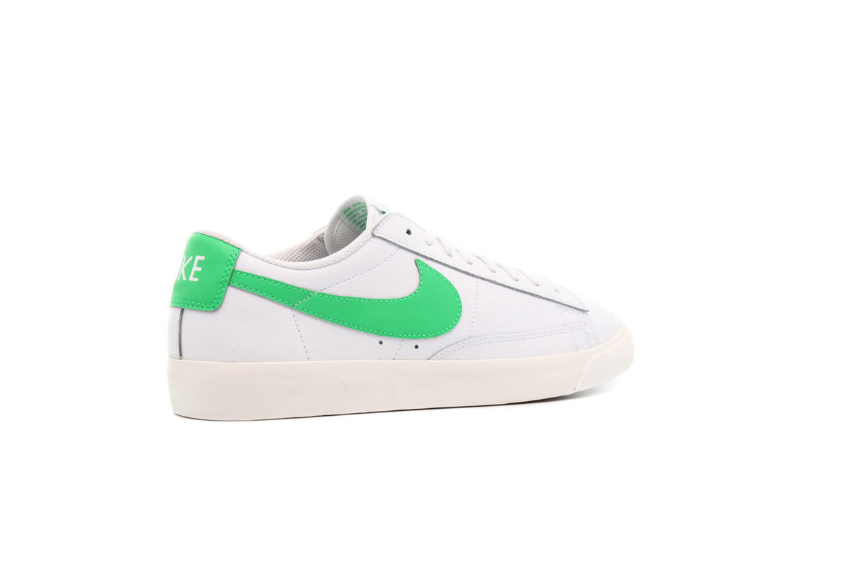 Nike Blazer Low White - Image 13