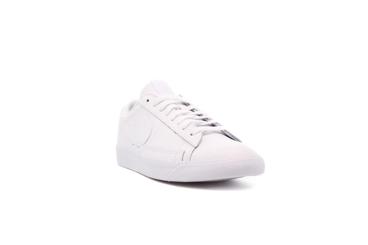 Nike Blazer Low White - Image 4
