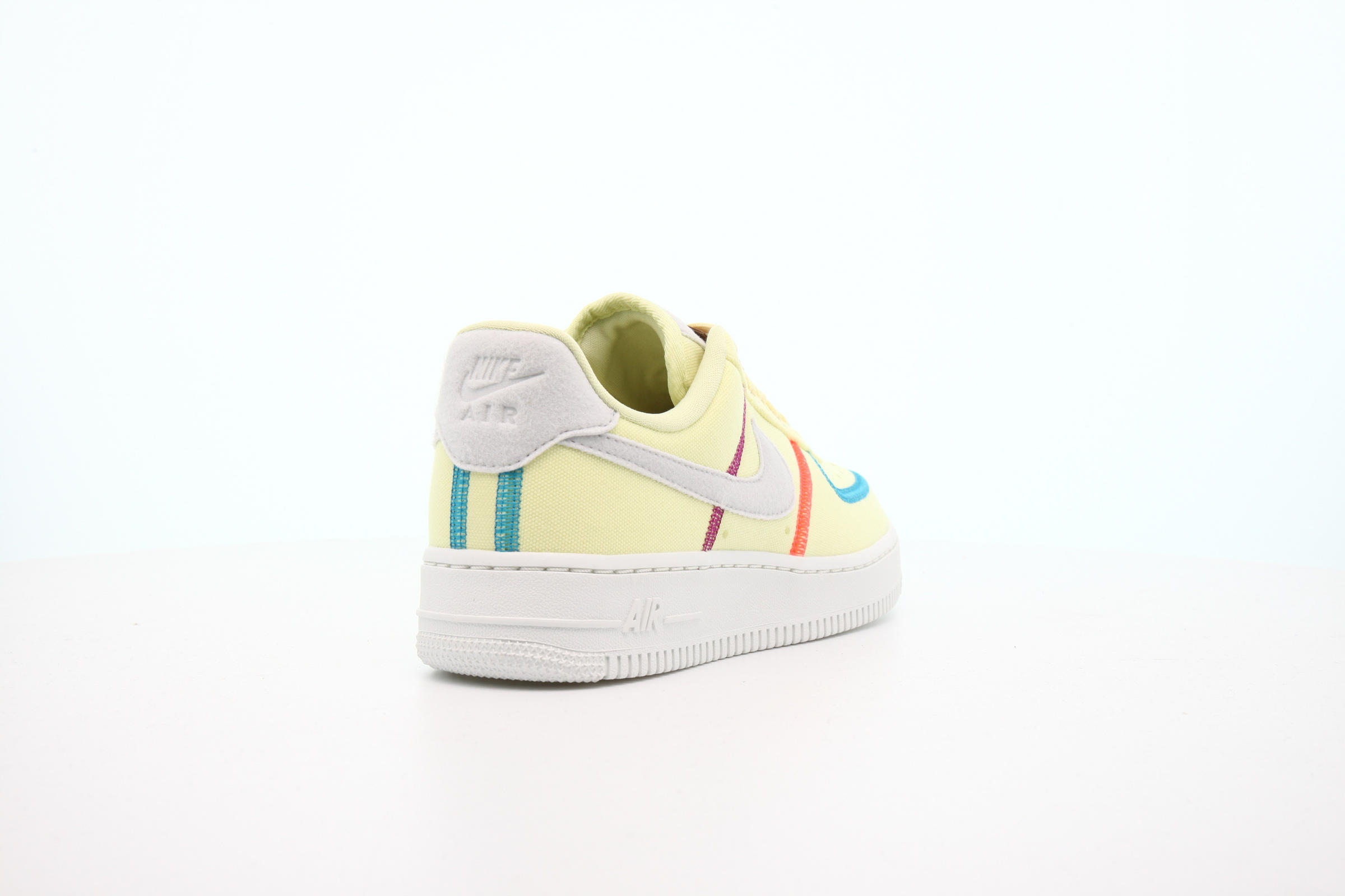 Nike WMNS AIR FORCE 1 '07 LX "LIFE LIME"