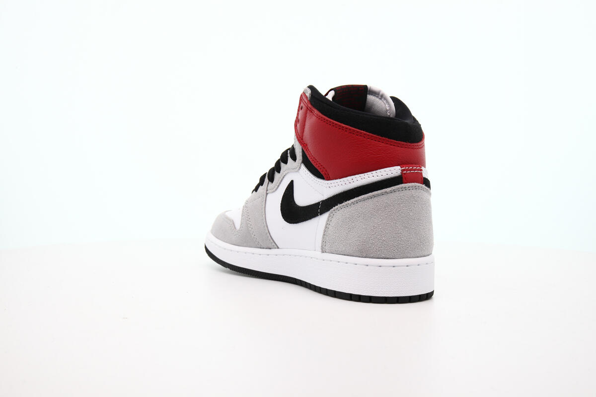 Air Jordan 1 Retro High 'White/Black/Light Smoke Grey/Varsity Red' (GS) - Image 17