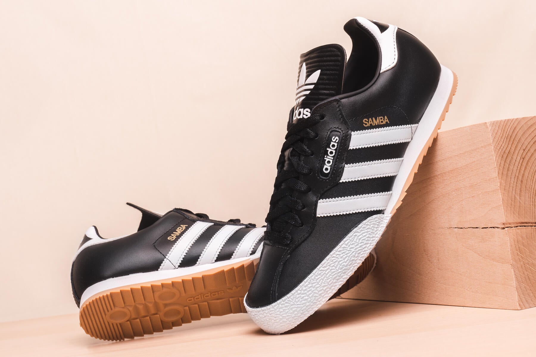 adidas originals samba black