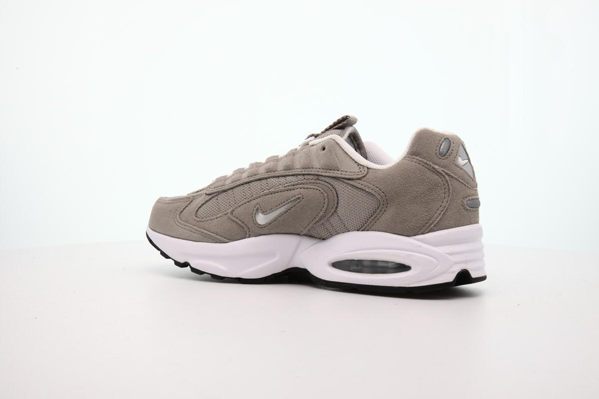 Nike Air Max Triax LE Cobblestone - Image 9