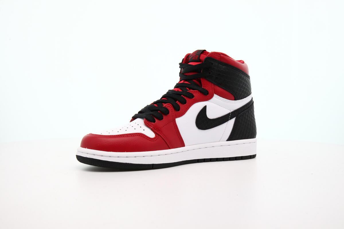 Air Jordan 1 Retro High 'Chicago' (Women's) - Image 14