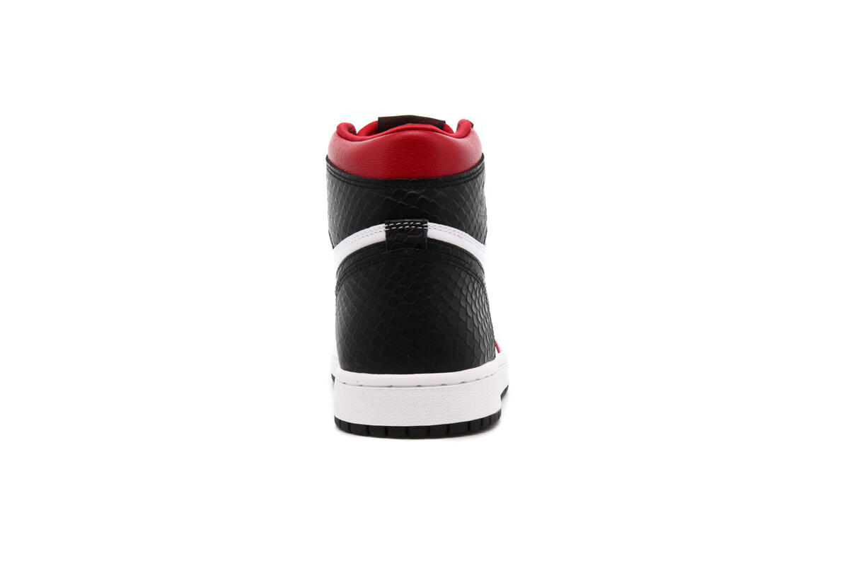 Air Jordan 1 Retro High 'Chicago' (Women's) - Image 18
