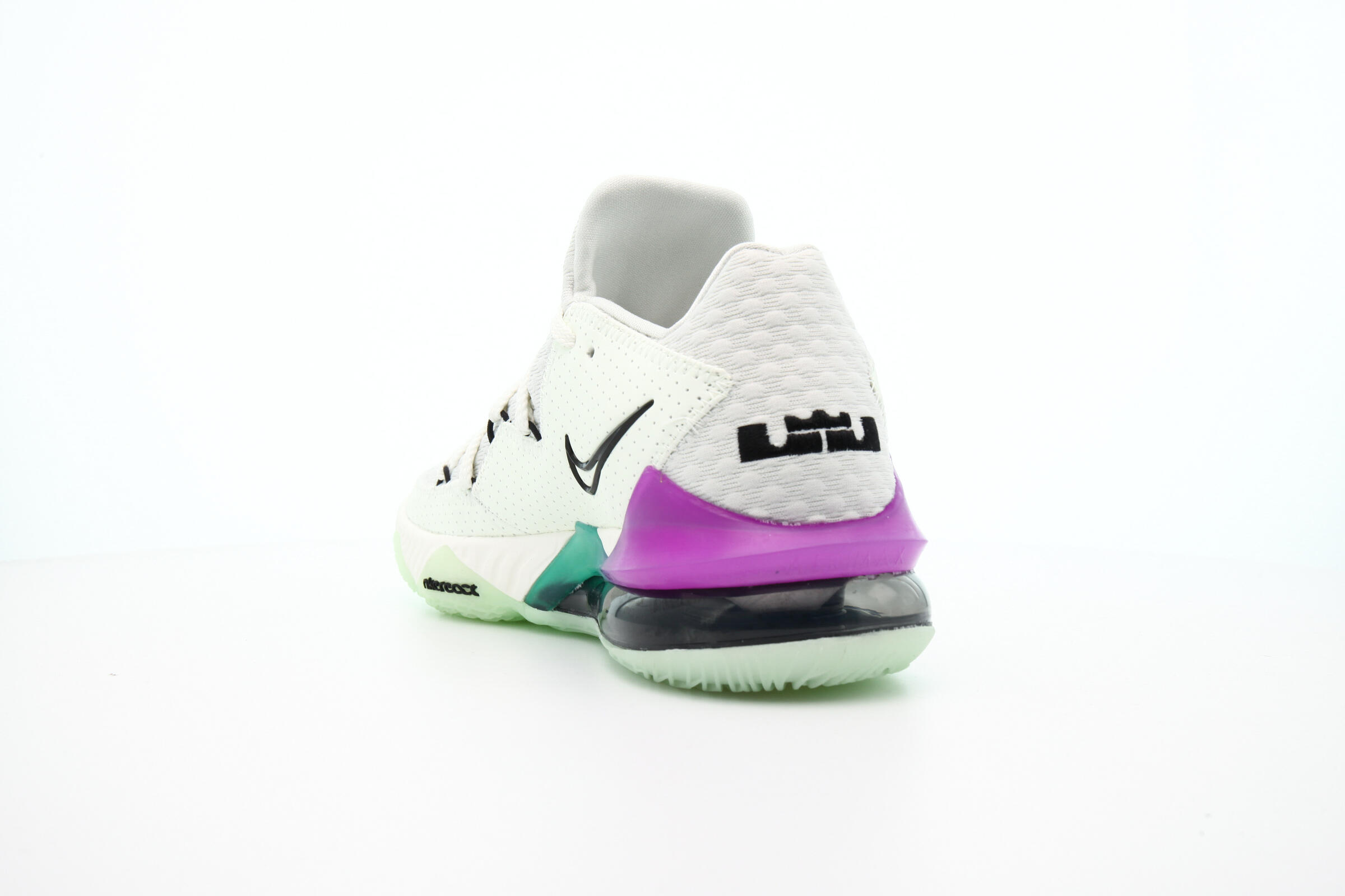 Nike LEBRON XVII LOW "SPRUCE AURA"